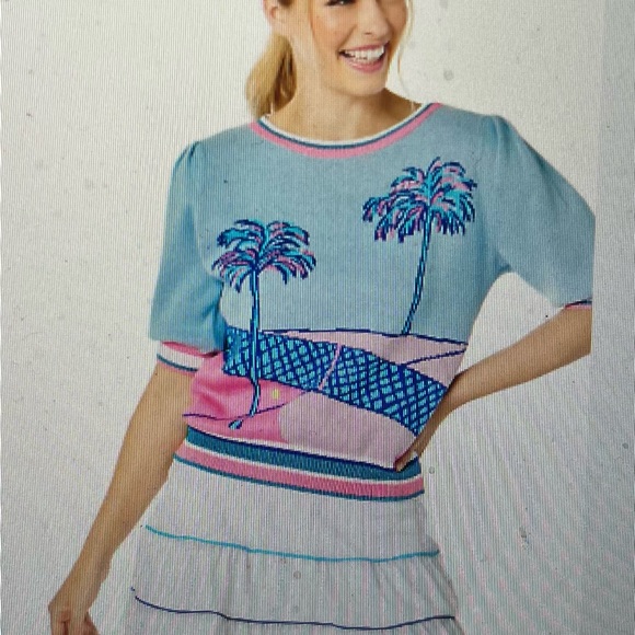 Lilly Pulitzer, VIVIE sweater, for tennis or pickle ball soft cotton size m, NWT - Picture 3 of 5